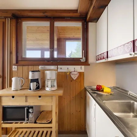 Haimavati By Interhome شقة *